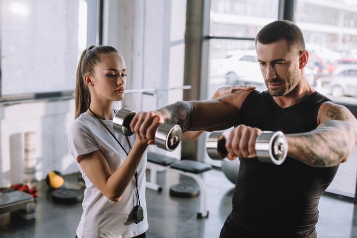 Bodybuilding-Anabolika: Ein Blick auf die umstrittene Verwendung von Steroiden in der Fitnessbranche
